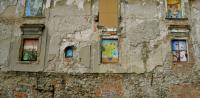 Imagine atasata: street-art-in-bratislava-bratislava-slovakia.jpg